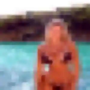Meriem, 22 ans, cherche un rencontre sexe à Saint-Martin-de-Valgalgues