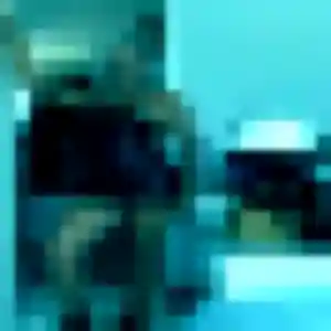 Noura, 21 ans, en ligne à Saint-Paul-Trois-Châteaux pour une rencontre coquine