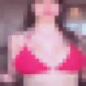 Sofia (32 ans) à Saint-Privat-des-Vieux propose une rencontre ce soir