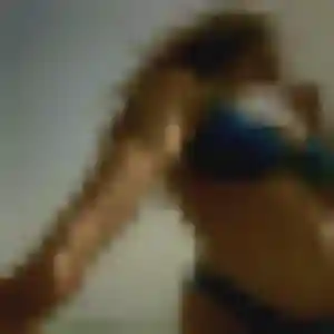 Dana, 19 ans, connectée à Saint-Savin pour un rencontre sexe