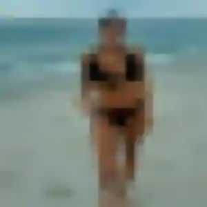 Joanne, 28 ans, en ligne à Saint-Savournin pour une rencontre coquine