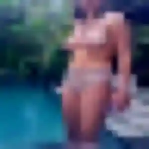 Marie-Louise, fille de 43 ans propose rencontre sexe à Servian