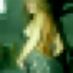 Lucie, 20 ans, en ligne à Signes pour un rencontre sexe