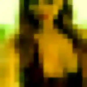 Photo exclusive de Dina, 21 ans à Solliès-Pont - plan discret