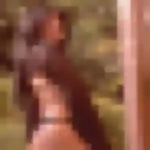 Photo sexy de Wilhelmine, 21 ans à Tassin-la-Demi-Lune - plan discret