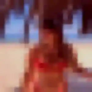 Caroline (26 ans) à Vias propose une rencontre maintenant