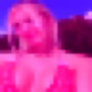 Zina, 22 ans, dispo pour rencontre sexe à Villefranche-de-Rouergue