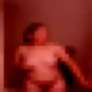 Leontine de Villefranche-sur-Saône, 32 ans - rencontre sexe discret