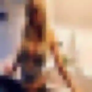 Adeline, fille de 39 ans propose rencontre sexe à Villemoustaussou