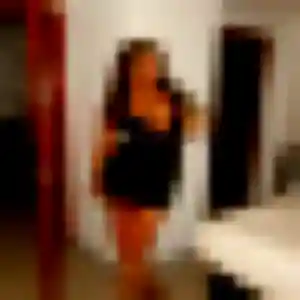 Sexy Yael, 25 ans à Villemur-sur-Tarn - la contacter