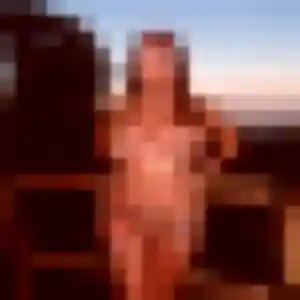 Typhaine, 34 ans, connectée à Villeneuve-de-Berg pour une rencontre coquine