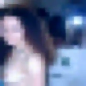 Zephyrine, 29 ans, en ligne à Vitrolles pour un rencontre sexe
